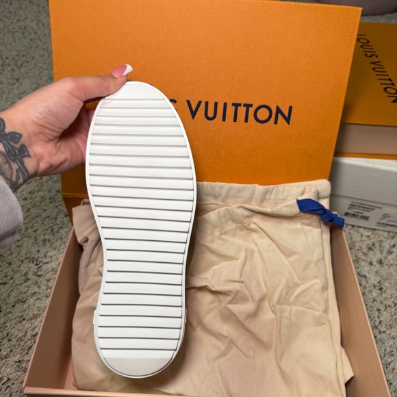 Brand new- Louis Vuitton Blue monogram canvas escale Time Out Sneakers (Woman’s - Picture 2 of 3